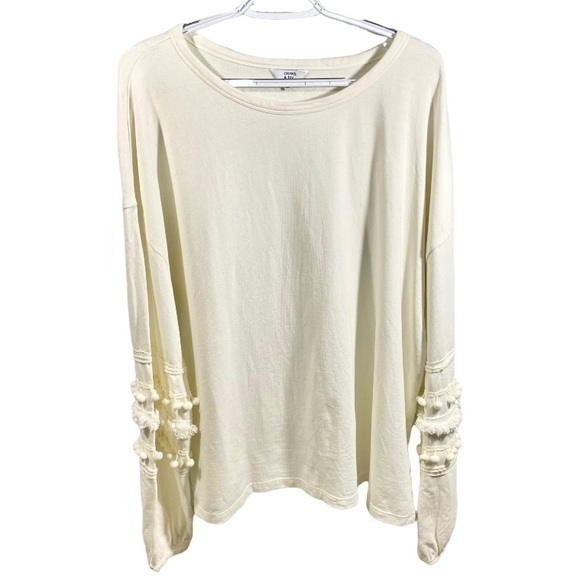 Crown & Ivy Cream Lightweight Sweatshirt w Pom Poms XXL - Picture 1 of 7